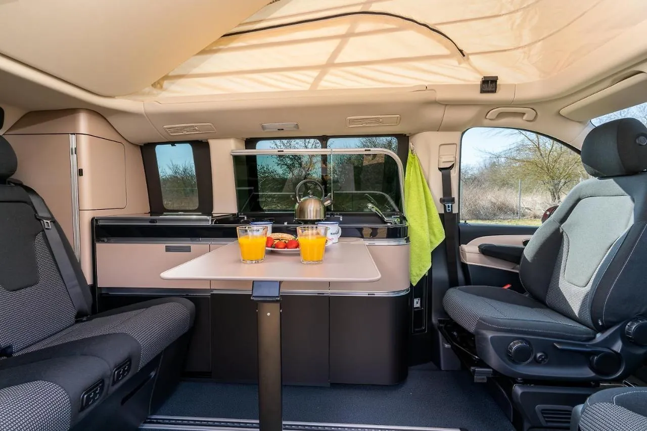 Botel Campiri Base Malaga - Motorhome & Rvs Rental Company