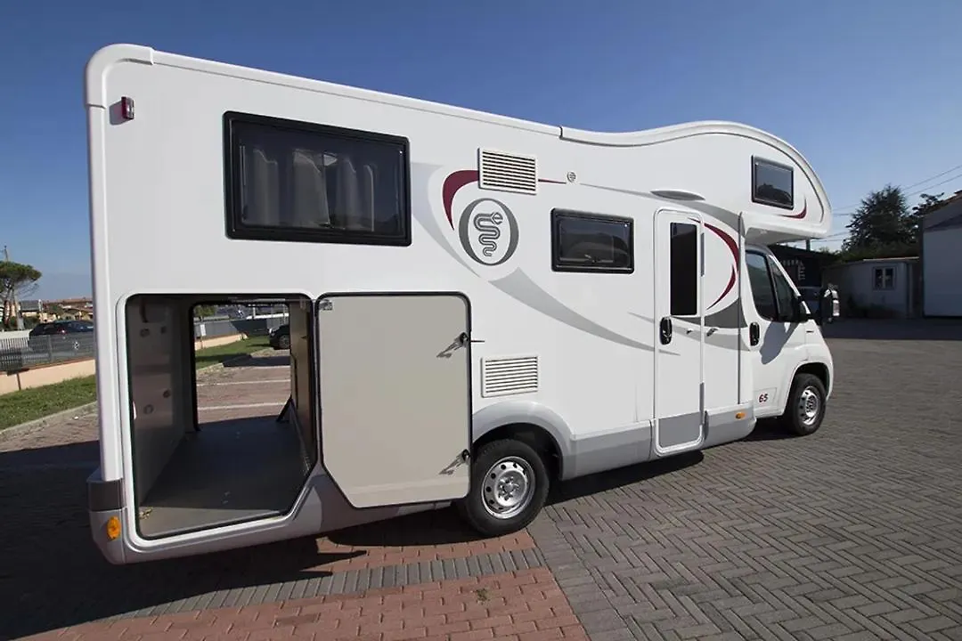 Campiri Base Malaga - Motorhome & Rvs Rental Company 0*,  Ισπανία
